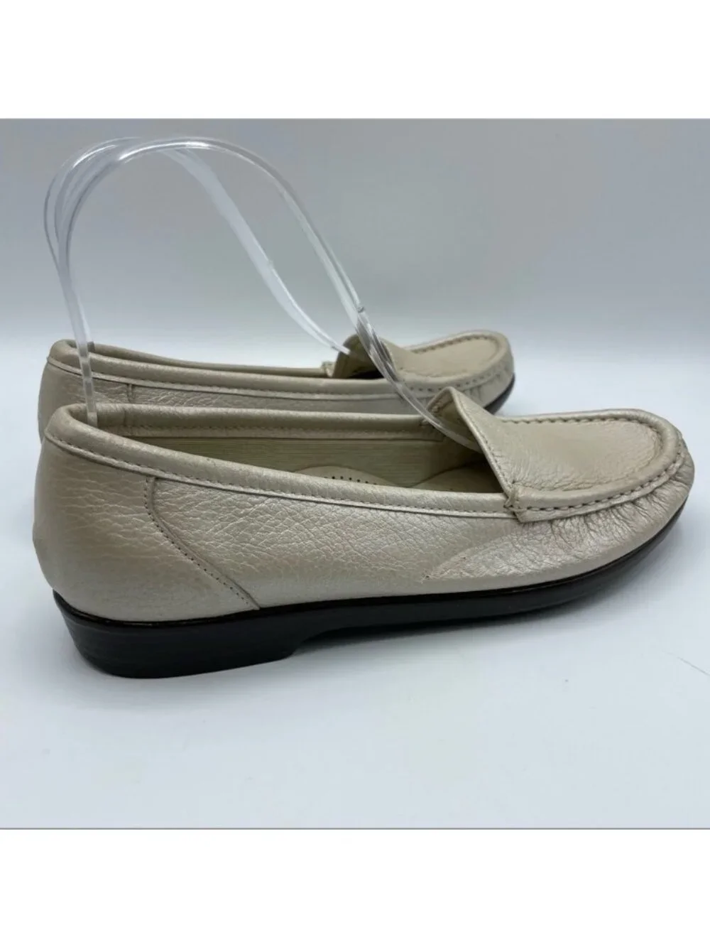 SAS Simplify Loafers Womens Size 7N Narrow Gold Lusso Leather Comfort Slip On